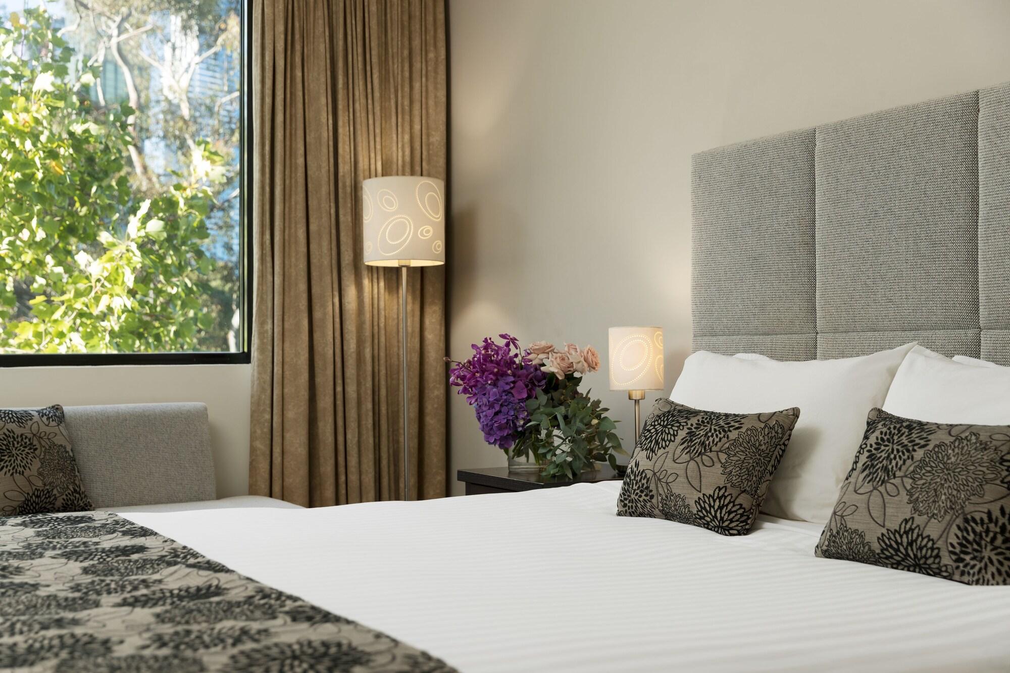 Crowne Plaza Melbourne Carlton By Ihg Hotel Екстериор снимка