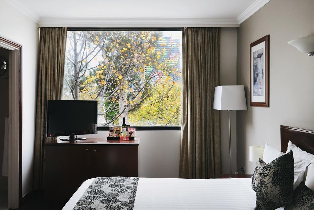 Crowne Plaza Melbourne Carlton By Ihg Hotel Екстериор снимка